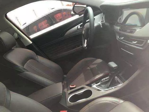 年轻化趋势: 长安发布CS35 PLUS官图的图21